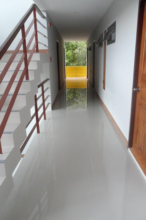 เชียงใหม่พีเพลส Hotel ภายนอก รูปภาพ